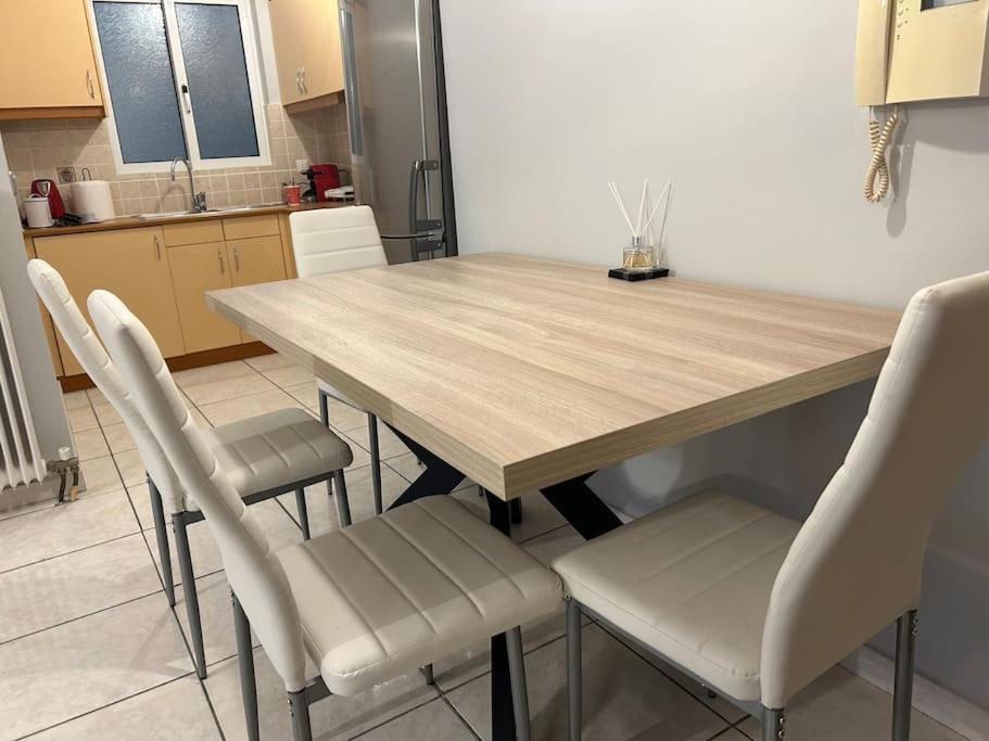 D2 Apartment - Athens Oasis Bagian luar foto